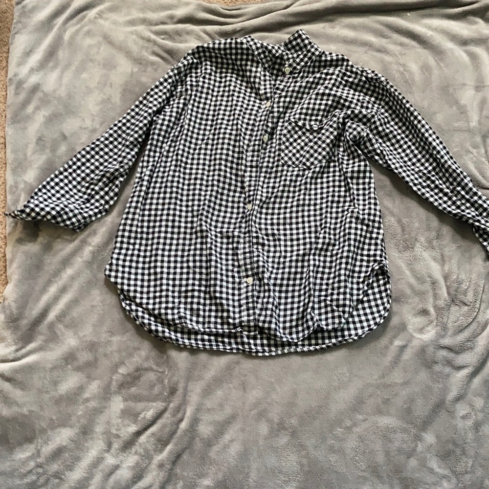 Black,white & ang grey plaid flannel